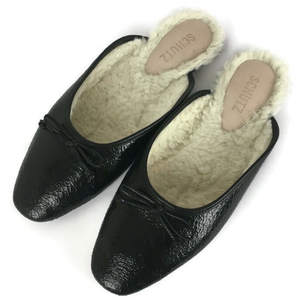 SCHUTZ Evelin Crackle Mule Fuzzy Slipper Shoes in Black